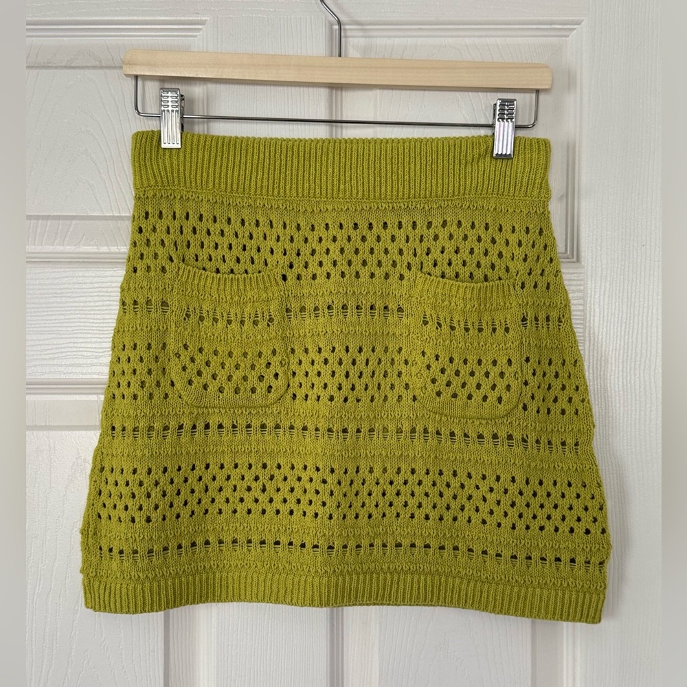 Free People High-rise slim fit Apple Green crochet knitted pockets Skirt S NWOT